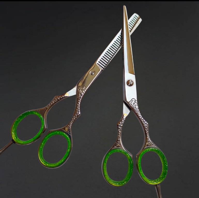 JADE x TITANIUM SCISSORS